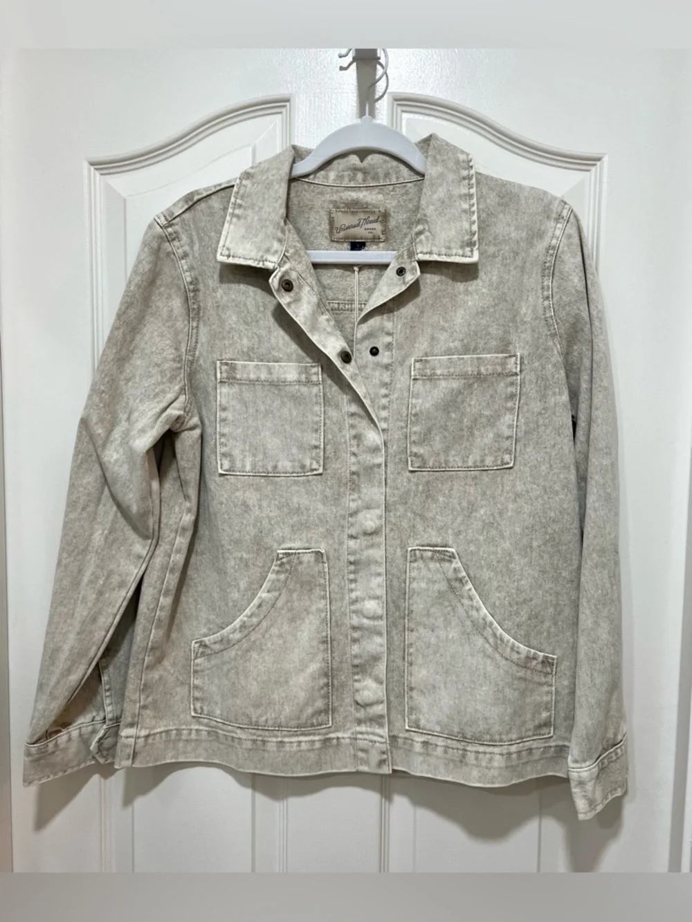 Sandwashed Beige Button-Down Shacket Jacket NWT